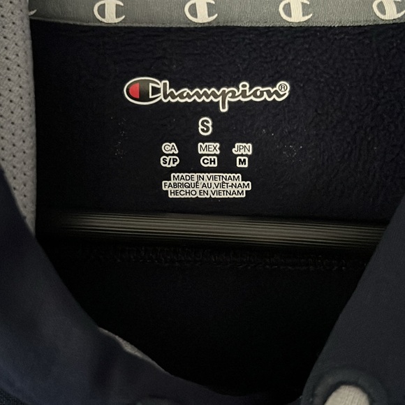 Champion Sweatshirt Size Small Toledo Rockets Blue UT - Picture 2 of 6